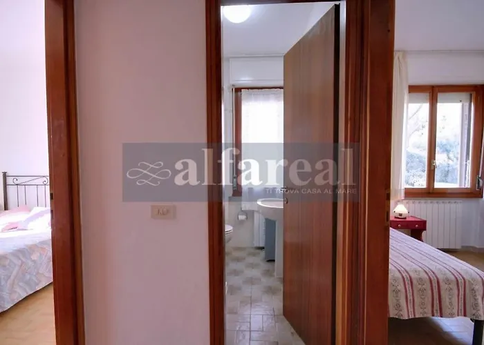 Apartament Rita, 2 Camere, Terrazzo, Clima E Wifi, A 200 M Dal Mare! By Alfareal *