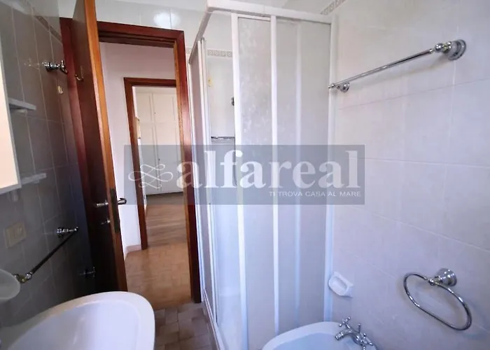 Rita, 2 Camere, Terrazzo, Clima E Wifi, A 200 M Dal Mare! By Alfareal *