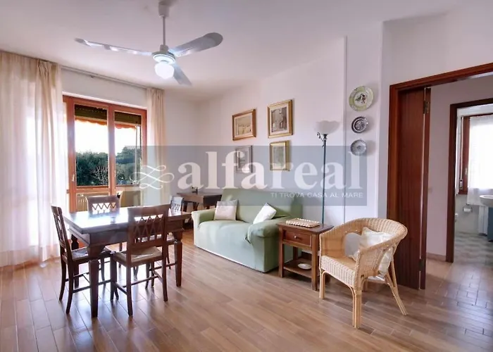 Apartament Rita, 2 Camere, Terrazzo, Clima E Wifi, A 200 M Dal Mare! By Alfareal