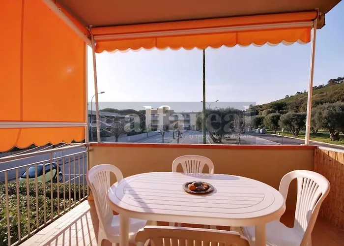 Apartament Rita, 2 Camere, Terrazzo, Clima E Wifi, A 200 M Dal Mare! By Alfareal Castiglione della Pescaia